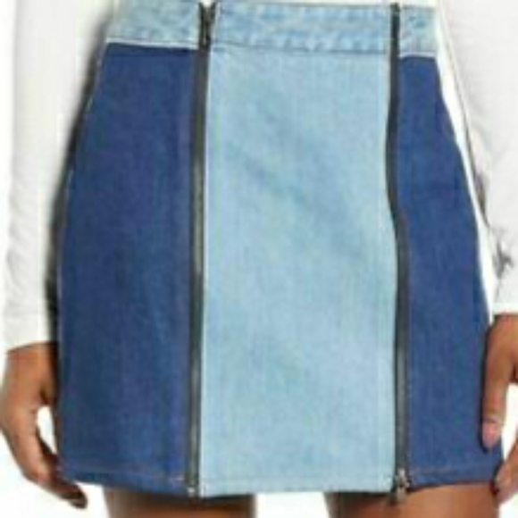 1.  STATE  MINI  SKIRT - Picture 2 of 4